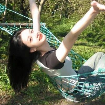 车库拍卖神秘案件 海报